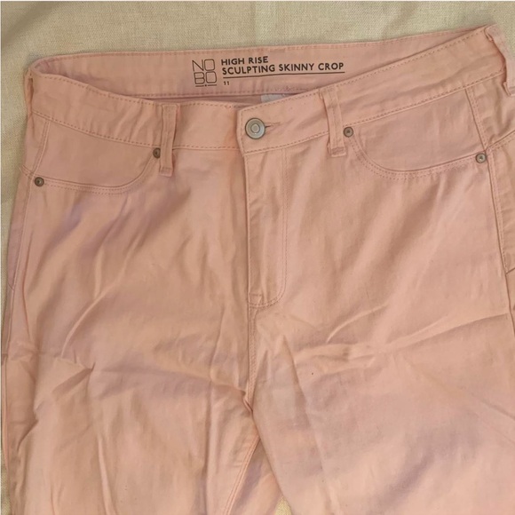 Light pink high rise sculpting skinny crop pants by nobo. - Picture 1 of 3